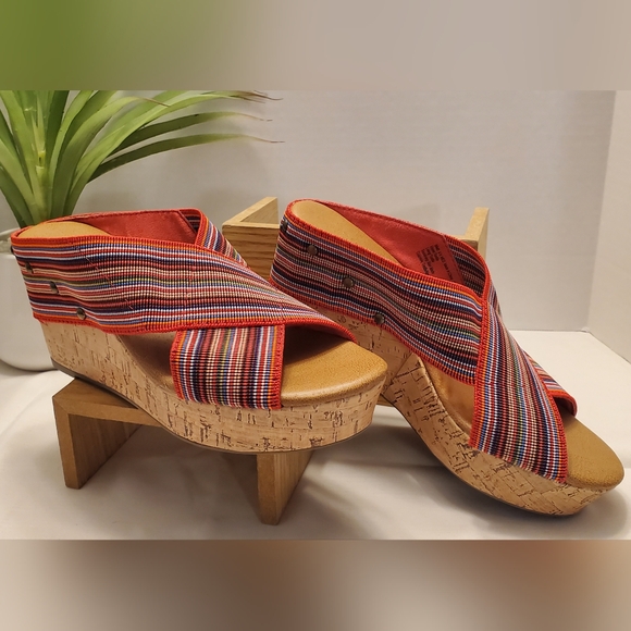 Sonoma Shoes - 🌸Sonoma Life & Style Memory Foam Wedge EUC